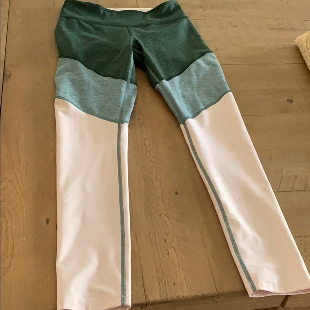 Outdoor Voices pants size small like new